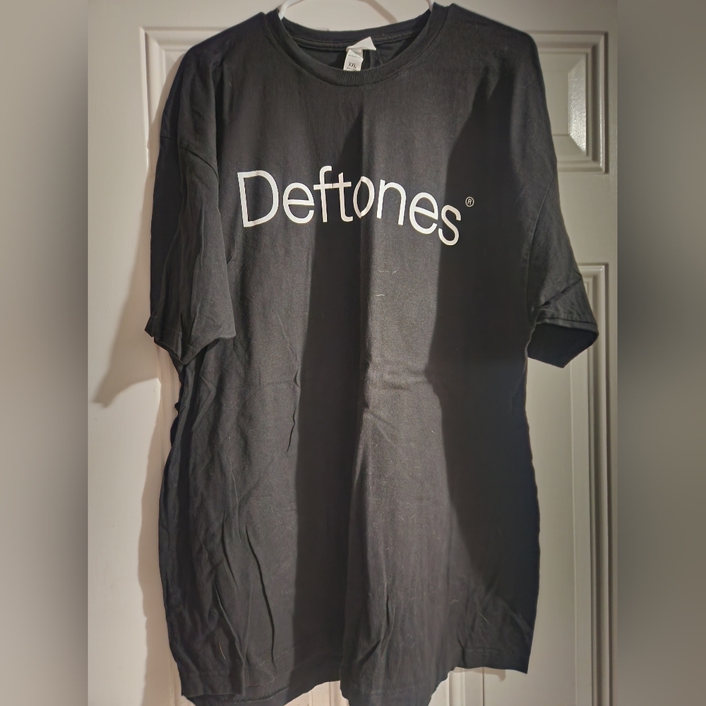 Deftones tee